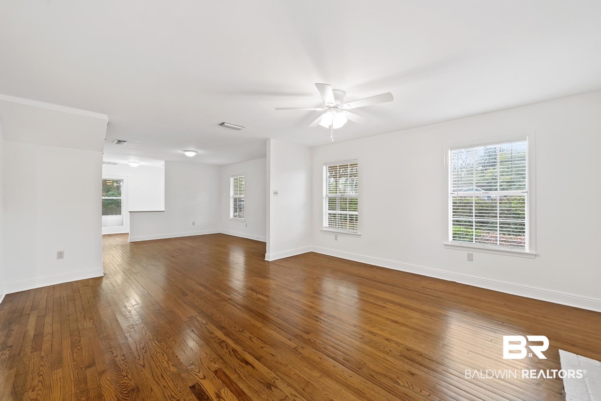 304 Liberty Street Fairhope, AL 36532 - Photo 5 of 25