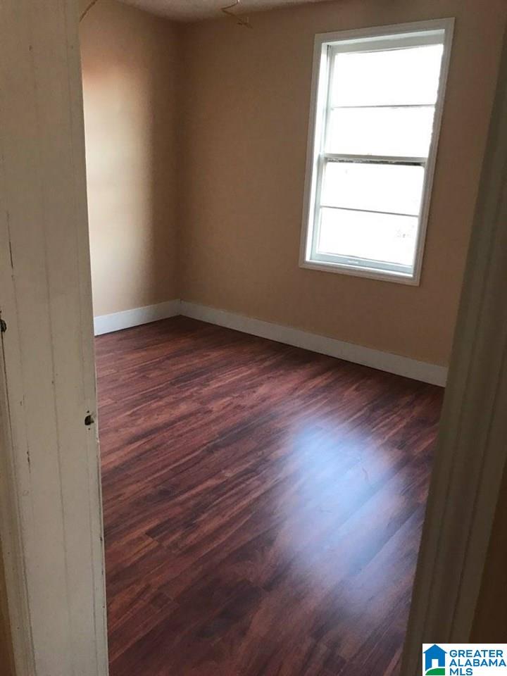 516 Valley Road Fairfield, AL 35064 - Photo 12 of 19