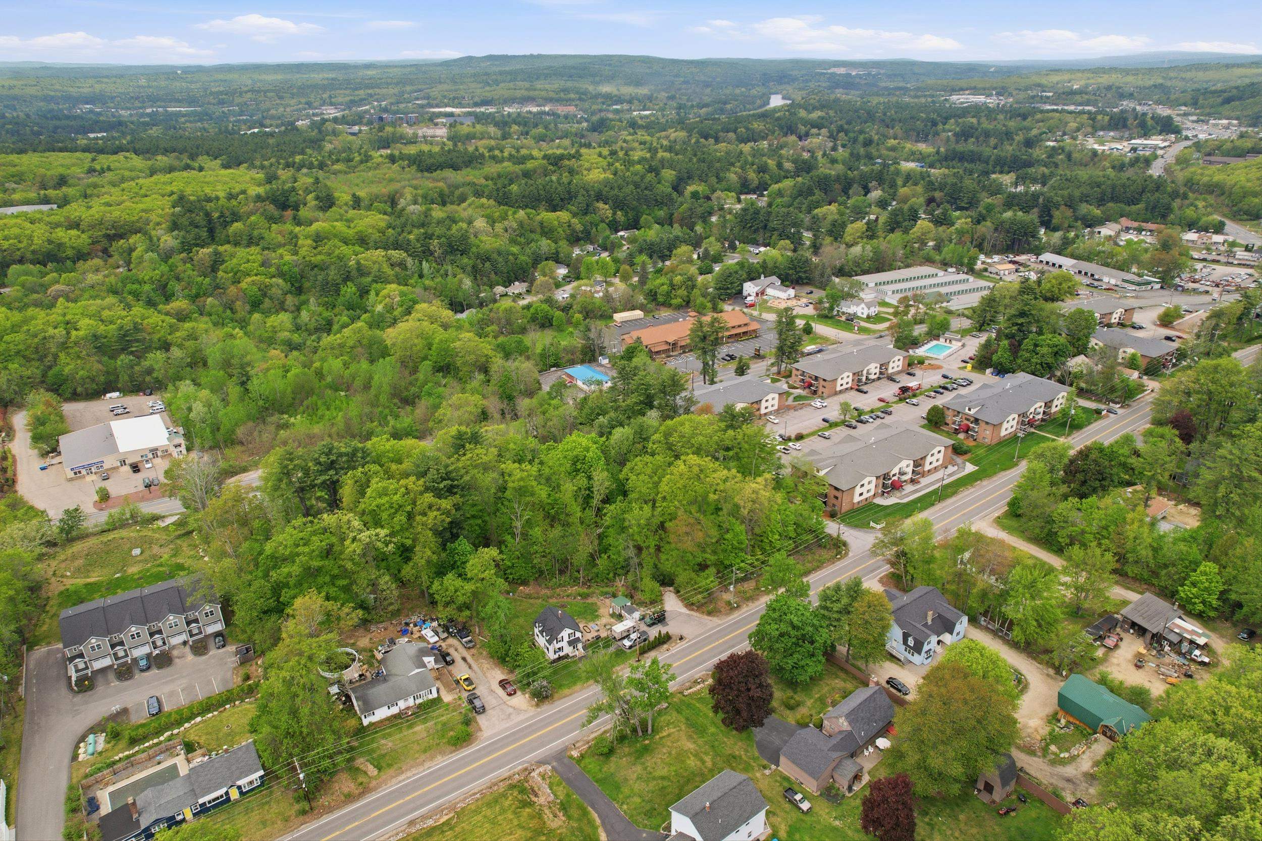 1143 Hooksett Road Hooksett, NH 03106 - Photo 4 of 14