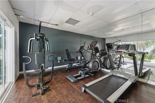 $2,995 | 415 South Prospect Avenue, Unit 106, Redondo Beach, CA 90277