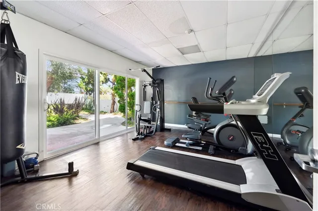 $2,995 | 415 South Prospect Avenue, Unit 106, Redondo Beach, CA 90277