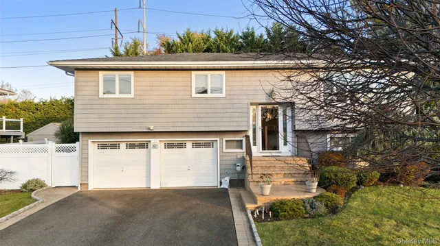 a house view with a outdoor space