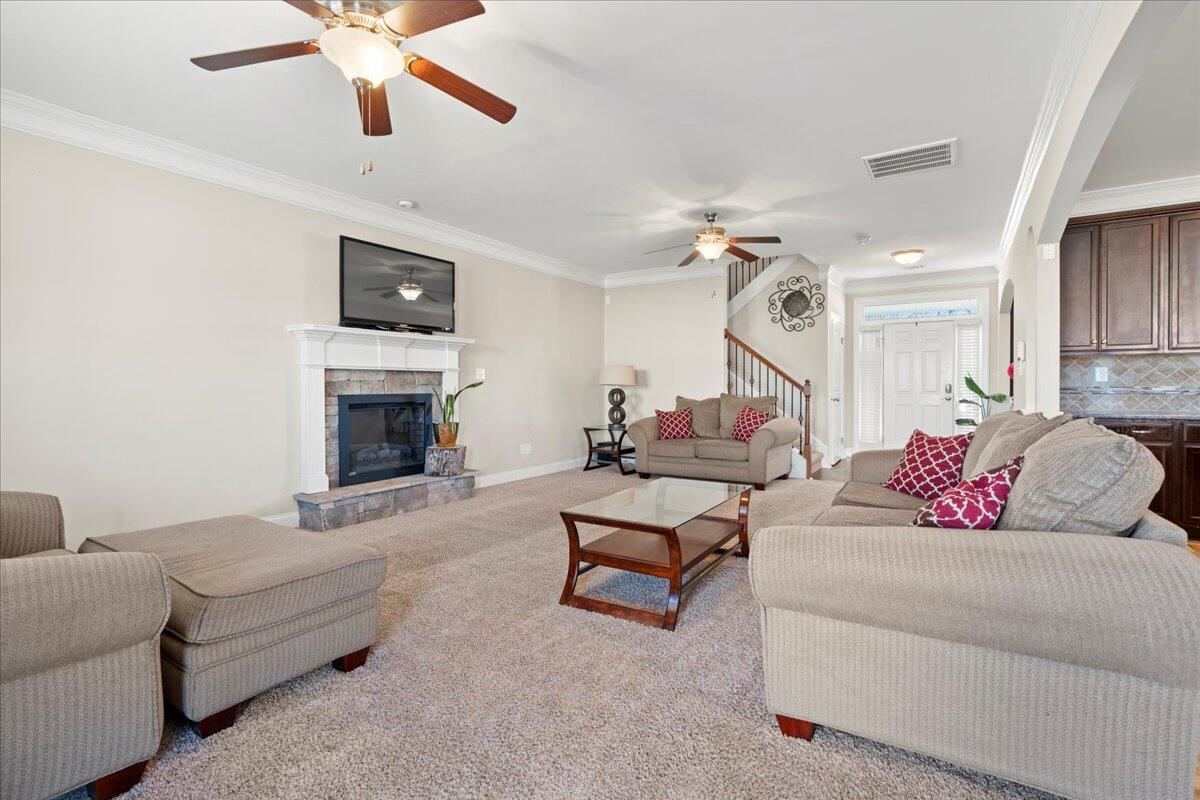 902 Inman Drive Grovetown, GA 30813 - Photo 11 of 41 11-Living Room