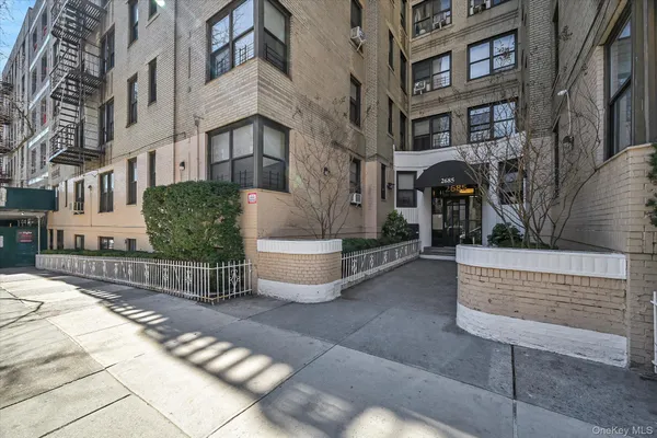 $175,000 | 2685 Creston Avenue, Unit 2F | Fordham