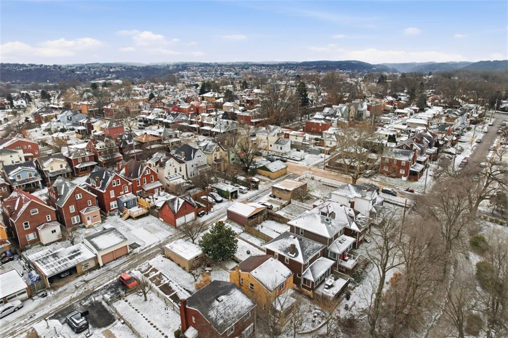 7210 Raymond Street Pittsburgh, PA 15218 - Photo 36 of 37 an aerial view of multiple house