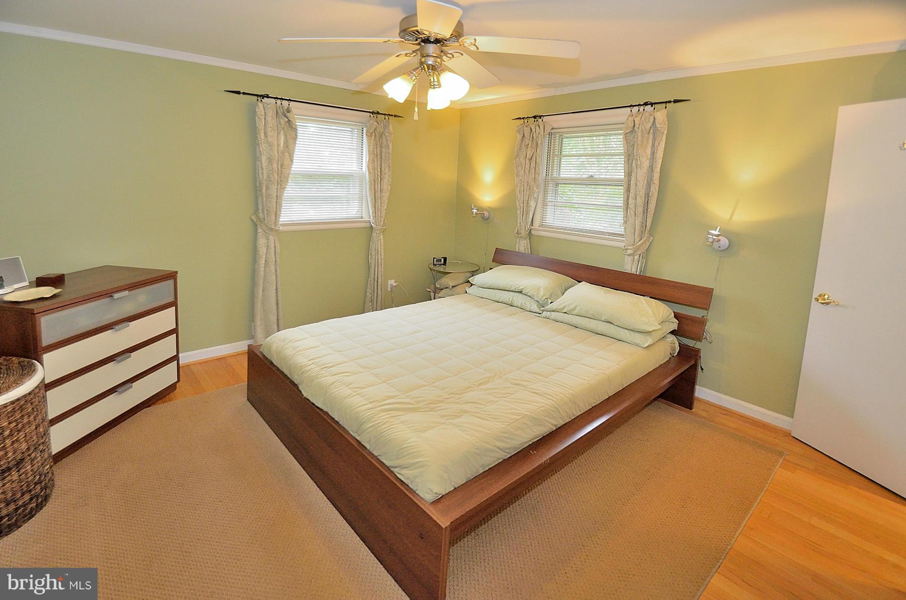 Bedroom (Master)