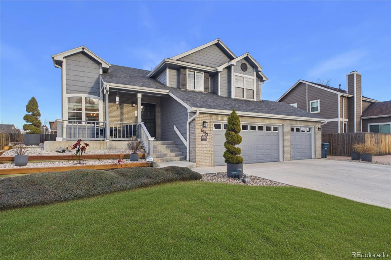 6888 Howell Street Arvada, CO 80004 - Photo 3 of 29