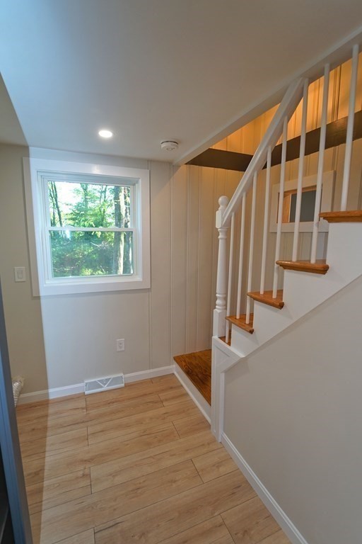4 Juniper Road Holbrook, MA 02343 - Photo 11 of 27 a view of entryway