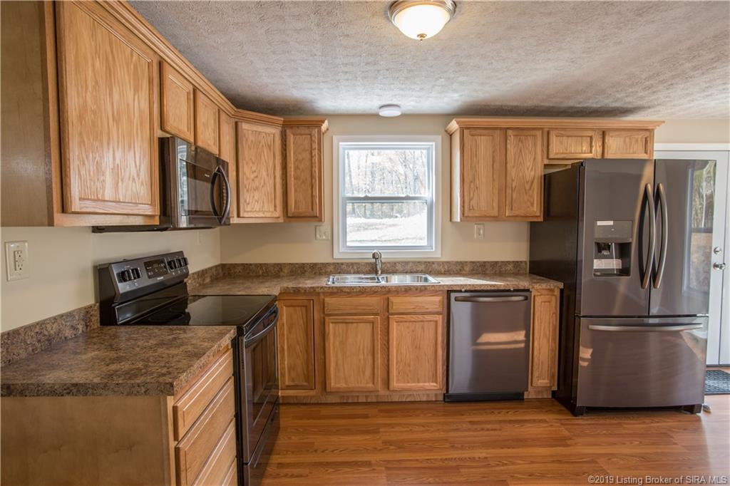 3135 East Whiskey Run Road Northeast Georgetown, IN 47122 - Photo 5 of 21