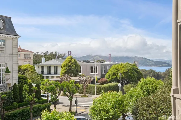 $4,395,000 | 212 Spruce Street, San Francisco, CA 94118