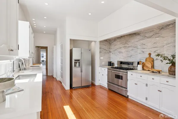 $4,395,000 | 212 Spruce Street, San Francisco, CA 94118