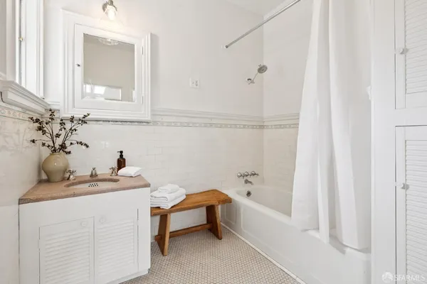 $4,395,000 | 212 Spruce Street, San Francisco, CA 94118