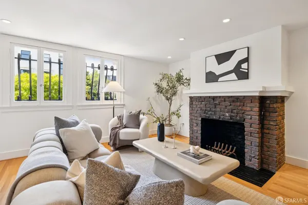 $4,395,000 | 212 Spruce Street, San Francisco, CA 94118