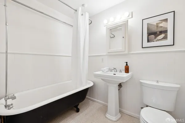 $4,395,000 | 212 Spruce Street, San Francisco, CA 94118