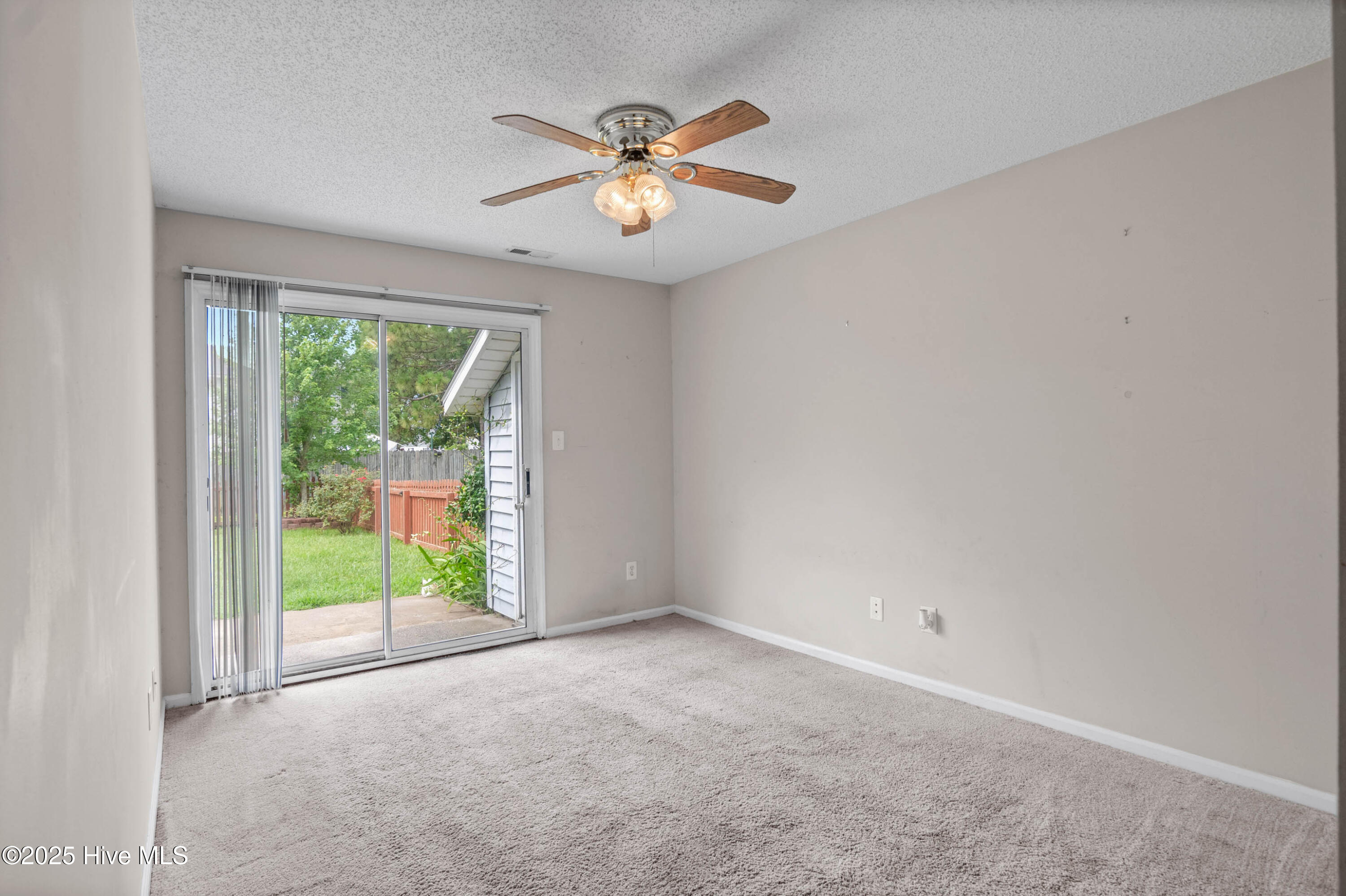 108 Witten Circle, Unit C Havelock, NC 28532 - Photo 15 of 25 17