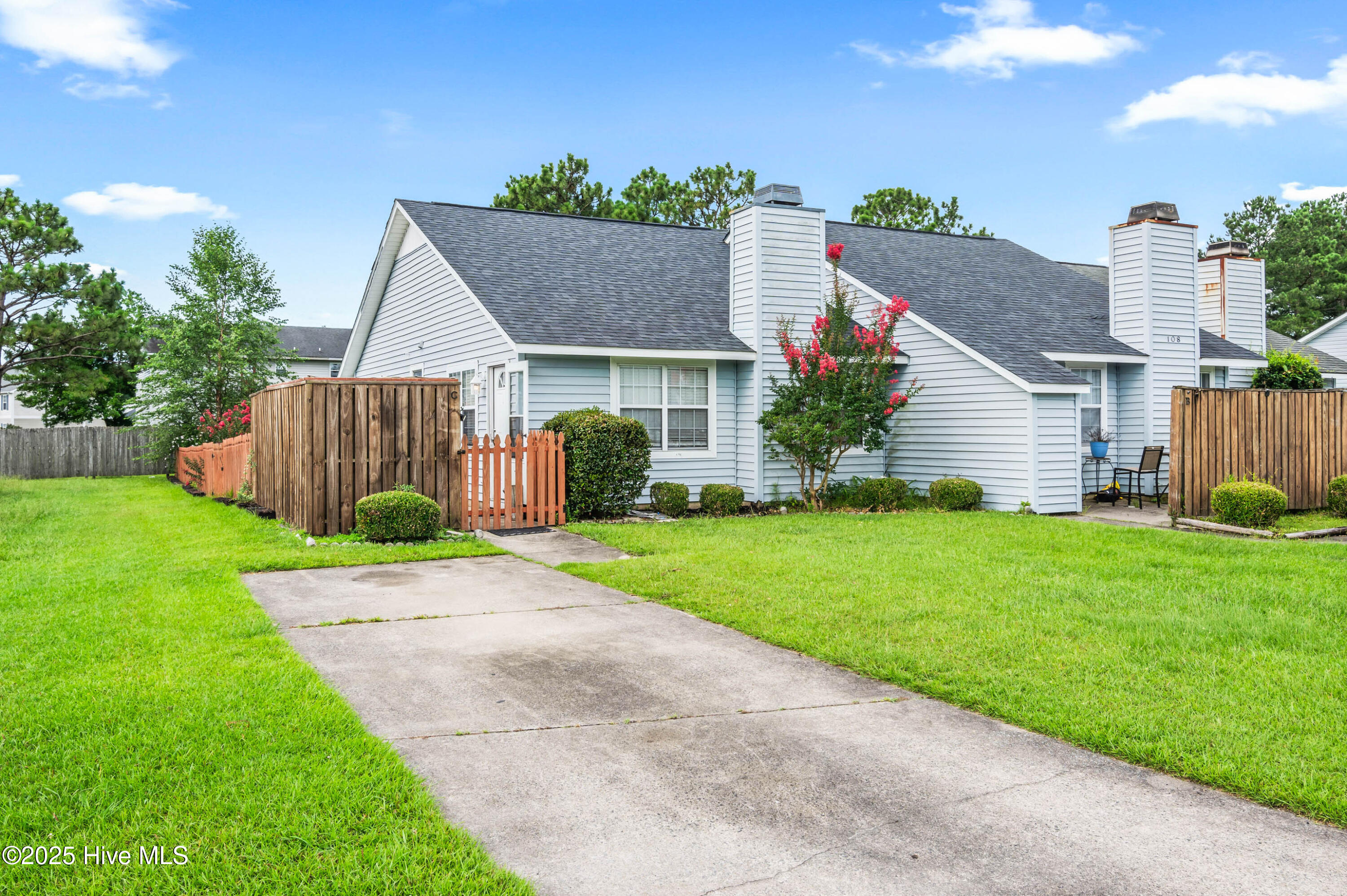 108 Witten Circle, Unit C Havelock, NC 28532 - Photo 3 of 25 06