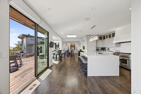 $11,495,000 | 616 Ridge Road, Tiburon, CA 94920