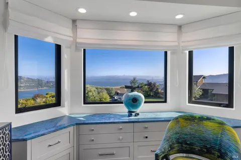 $11,495,000 | 616 Ridge Road, Tiburon, CA 94920