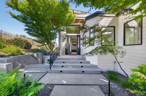 $11,495,000 | 616 Ridge Road, Tiburon, CA 94920