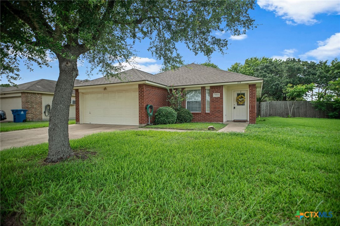 314 Rouen Drive Port Lavaca, TX 77979 - Photo 2 of 25
