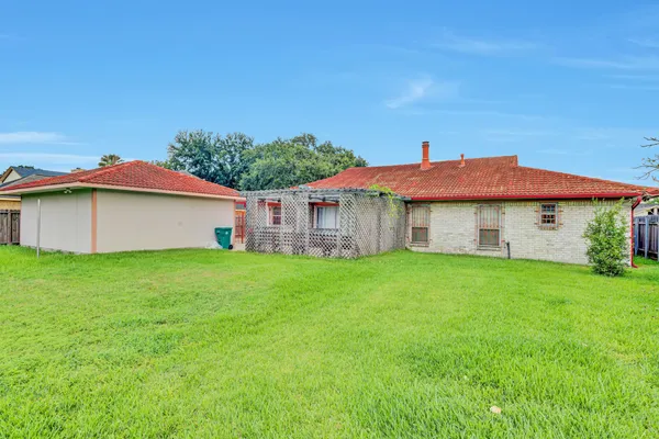 $355,000 | 4519 Sao Paulo Street, Pasadena, TX 77504