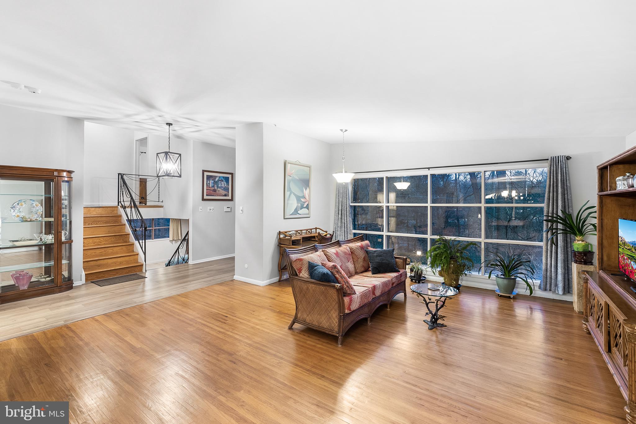 8314 Jenkintown Road Elkins Park, PA 19027 - Photo 7 of 34