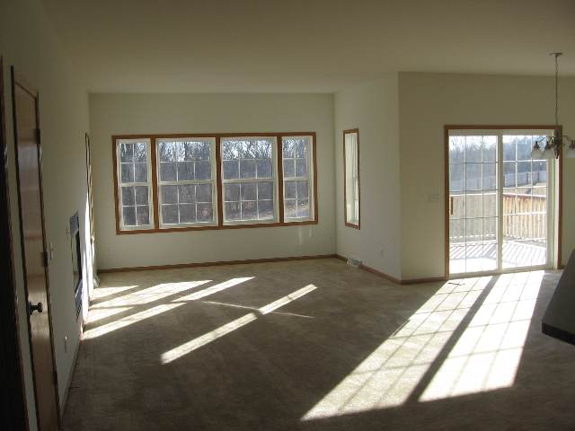 2325 North Cross Road Galena, IL 61036 - Photo 3 of 8 Gallery Image 3