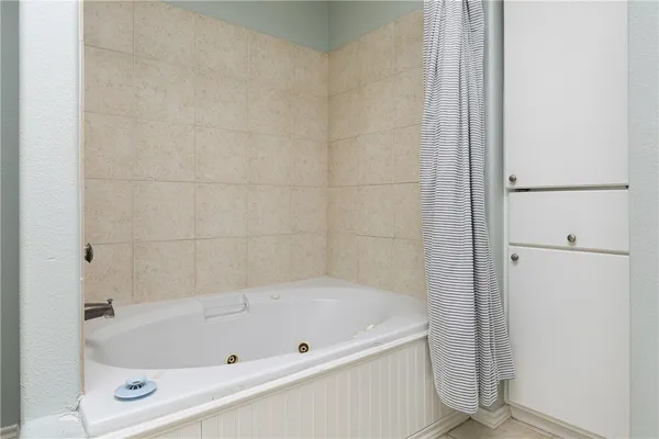 a bathroom with a tub