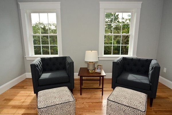 39 Lockeland Road Winchester, MA 01890 - Photo 12 of 29