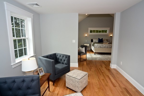 39 Lockeland Road Winchester, MA 01890 - Photo 13 of 29