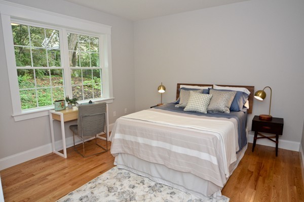 39 Lockeland Road Winchester, MA 01890 - Photo 20 of 29