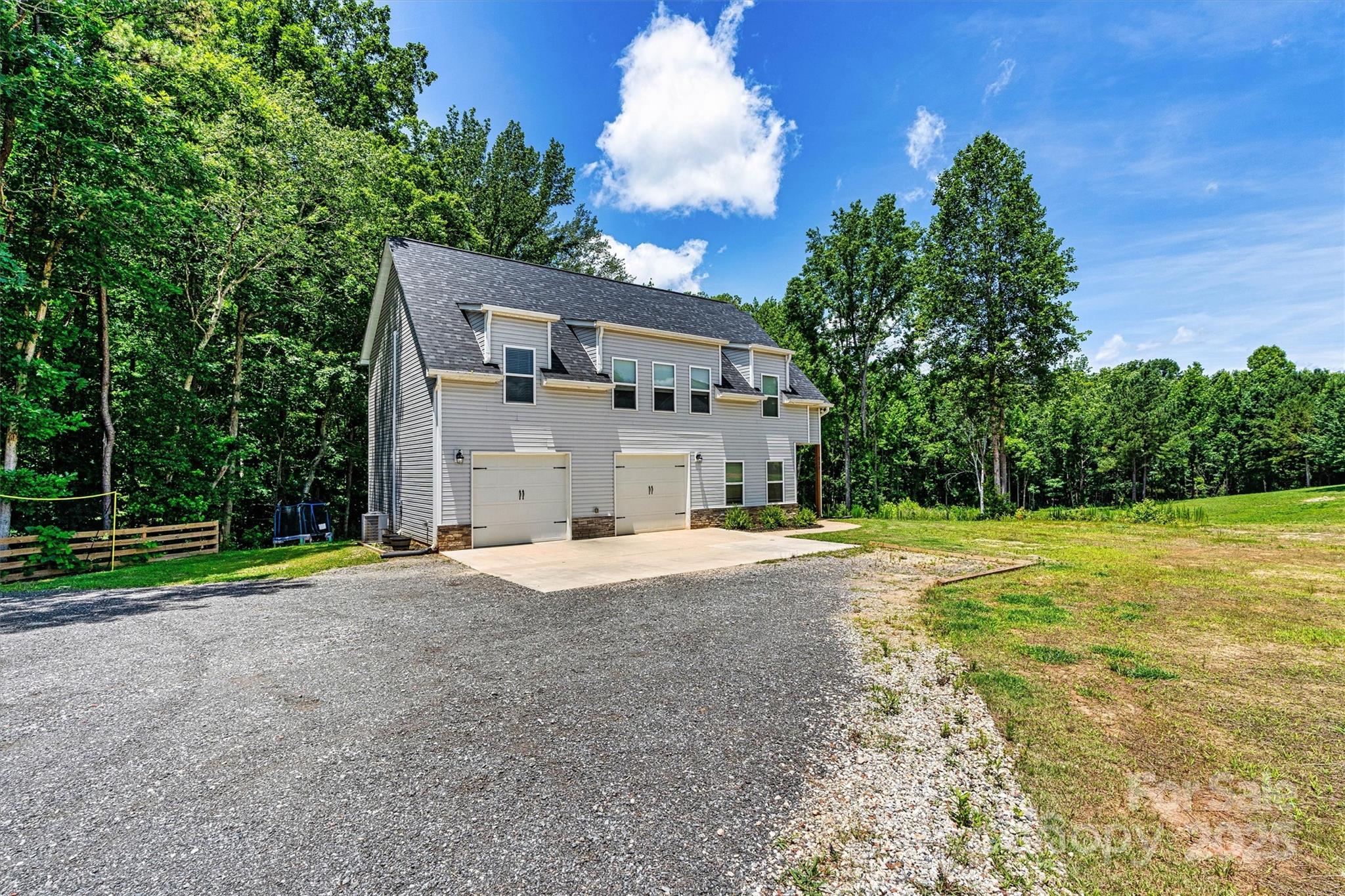 237 Mariposa Road Stanley, NC 28164 - Photo 4 of 40 Gallery Image 4