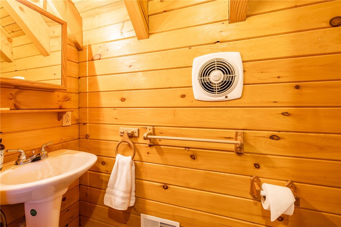 448-450 Armstrong Road Geneva Town, NY 14456 - Photo 34 of 44