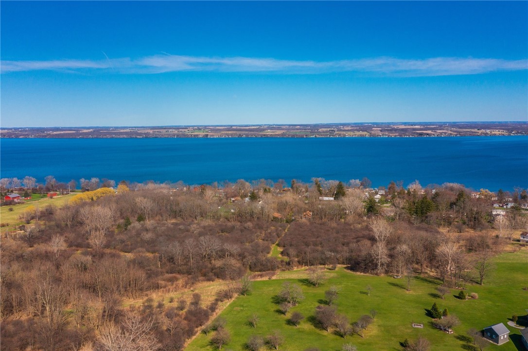 448-450 Armstrong Road Geneva Town, NY 14456 - Photo 5 of 44