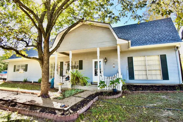 $325,000 | 3806 Northwest County Road 0013, Corsicana, TX 75110