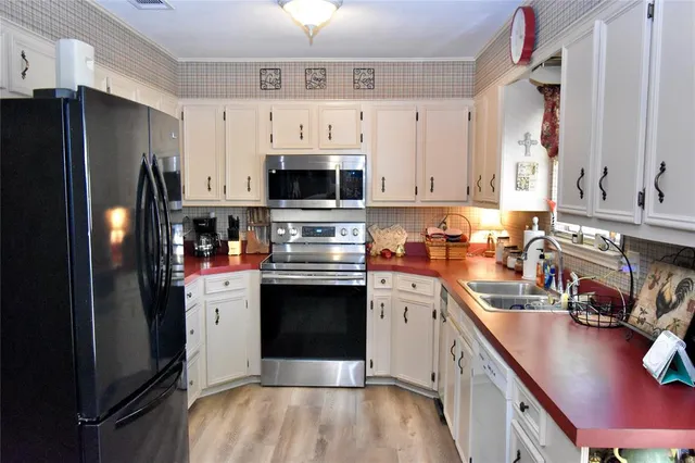 $325,000 | 3806 Northwest County Road 0013, Corsicana, TX 75110