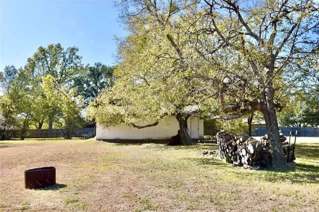 $325,000 | 3806 Northwest County Road 0013, Corsicana, TX 75110