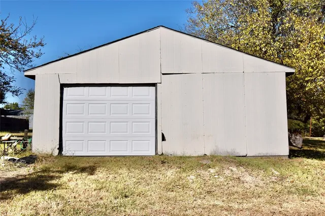 $325,000 | 3806 Northwest County Road 0013, Corsicana, TX 75110