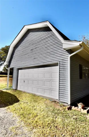 $325,000 | 3806 Northwest County Road 0013, Corsicana, TX 75110