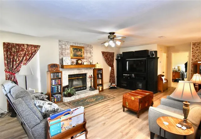 $325,000 | 3806 Northwest County Road 0013, Corsicana, TX 75110