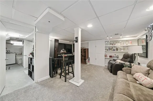 $148,000 | 1212 Center Avenue, North Versailles, PA 15137