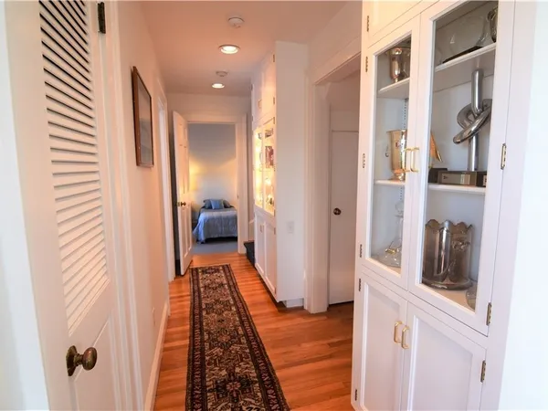 $12,500 | 35 Chastellux Avenue, Unit J, Newport, RI 02840