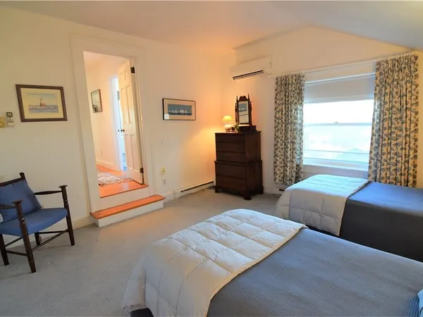 $12,500 | 35 Chastellux Avenue, Unit J, Newport, RI 02840