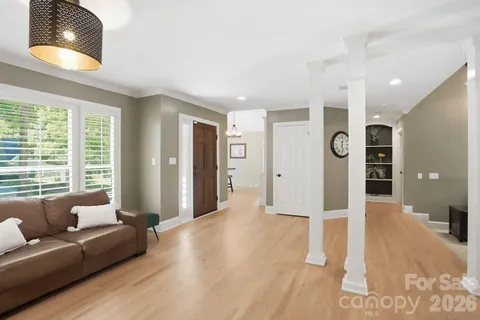 $635,000 | 8916 Oxfordshire Court, Huntersville, NC 28078