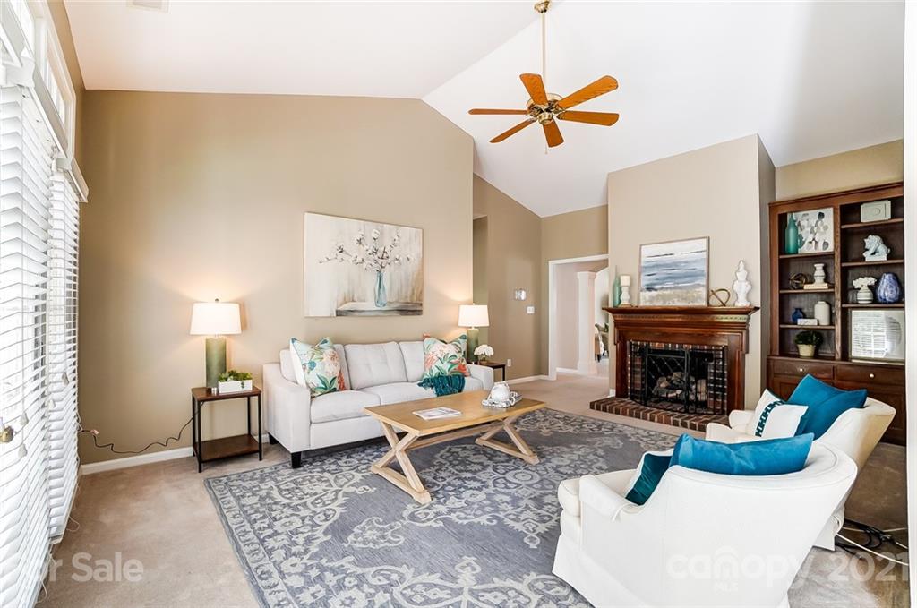 10742 Ridge Acres Road Charlotte, NC 28214 - Photo 12 of 26 Gallery Image 12