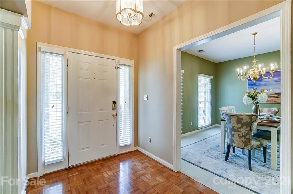 10742 Ridge Acres Road Charlotte, NC 28214 - Photo 5 of 26 Gallery Image 5