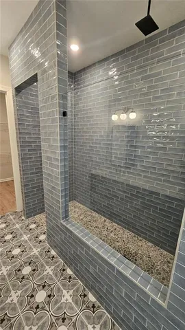 $699,999 | 821 Dodd Trail, Buford, GA 30518