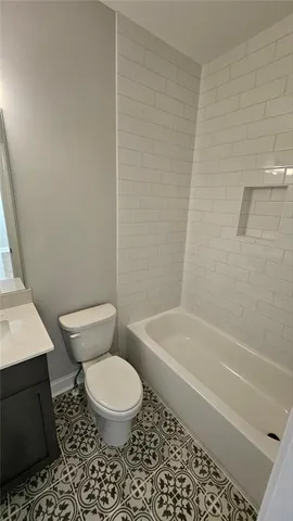 $699,999 | 821 Dodd Trail, Buford, GA 30518