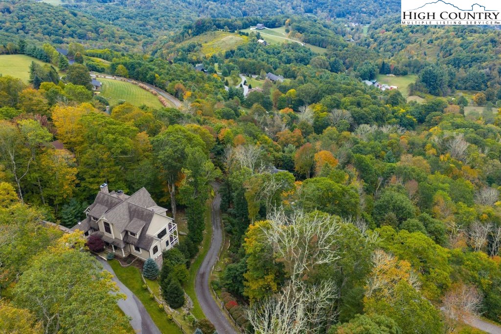906 Fox Meadow Road Banner Elk, NC 28604 - Photo 40 of 40 an aerial view of a house with a yard
