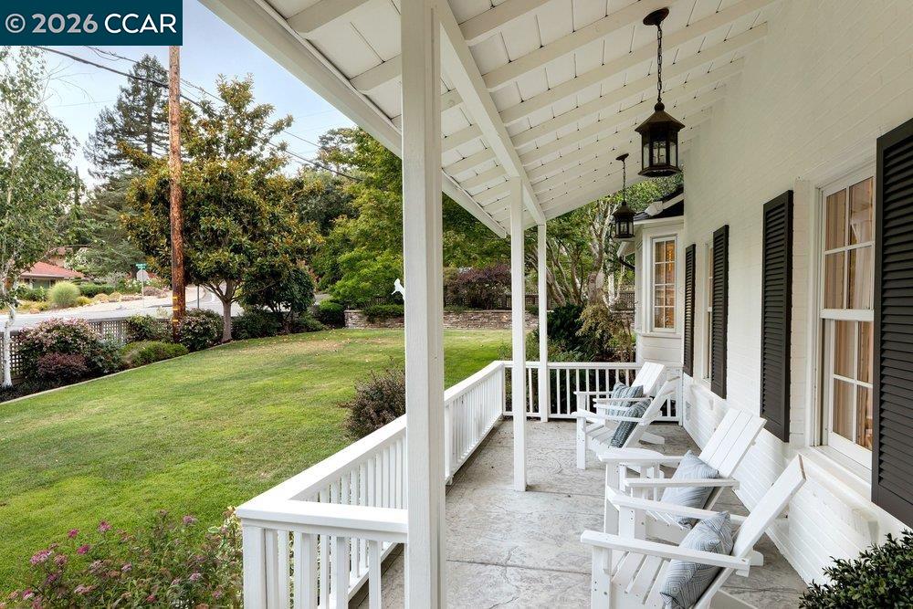 42 Brookside Road Orinda, CA 94563 - Photo 5 of 31